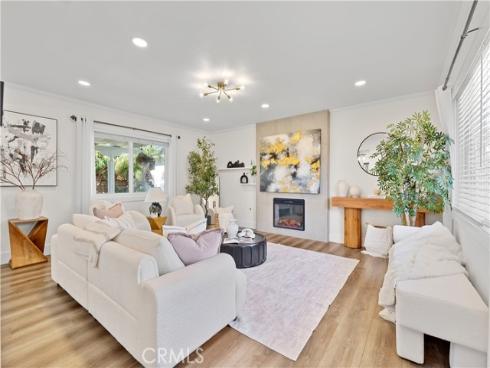 3141  Barbados   Place, Costa Mesa, CA