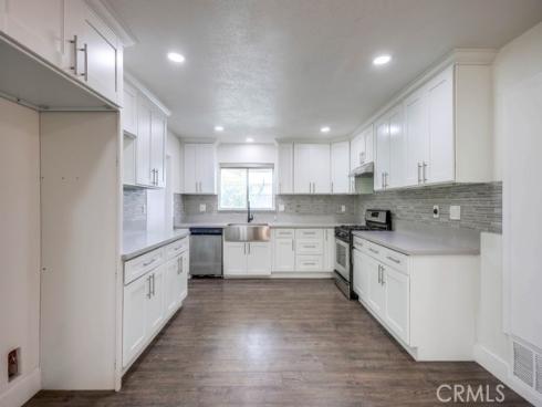 746  Hudson   Avenue, Costa Mesa, CA