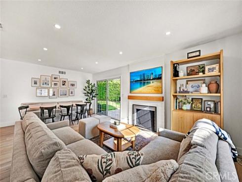 3210 Iowa Street, Costa Mesa, CA