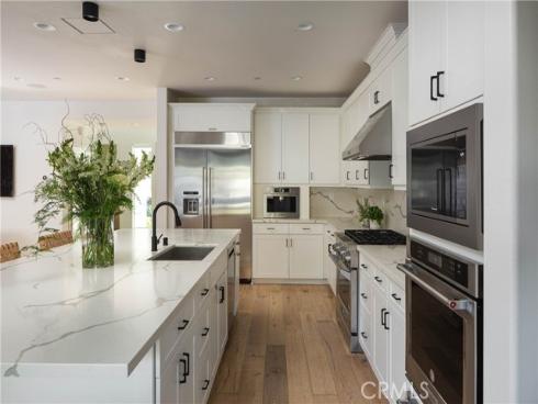 311  Costa Bella   Court, Costa Mesa, CA