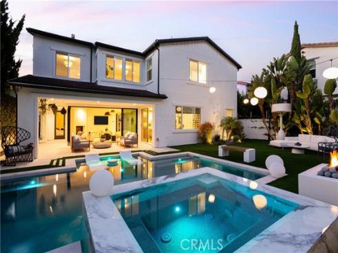 311  Costa Bella   Court, Costa Mesa, CA