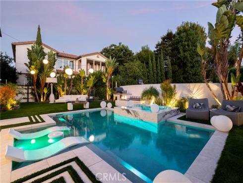 311  Costa Bella   Court, Costa Mesa, CA