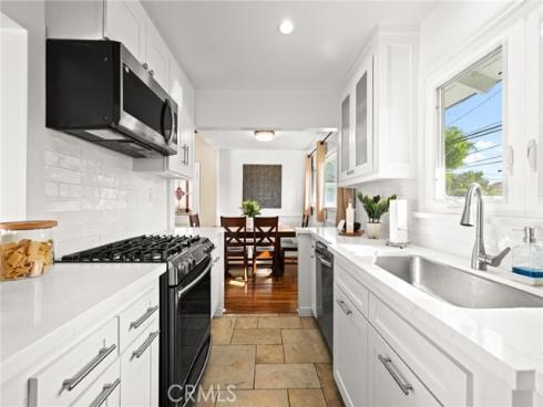 2689  Santa Ana   Avenue, Costa Mesa, CA