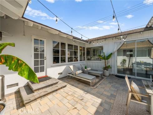 2689  Santa Ana   Avenue, Costa Mesa, CA