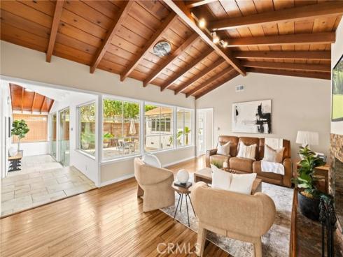 2689  Santa Ana   Avenue, Costa Mesa, CA