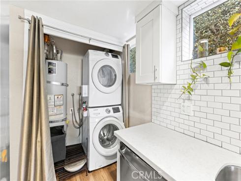 2205  Pacific  101  Avenue, Costa Mesa, CA