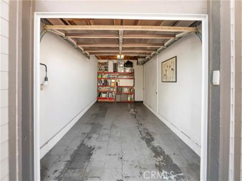 2205  Pacific  101  Avenue, Costa Mesa, CA