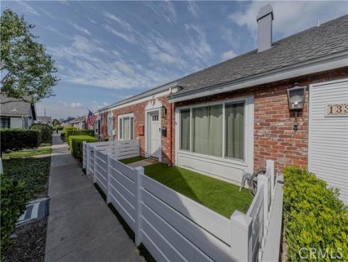 135  Morristown  , Costa Mesa, CA