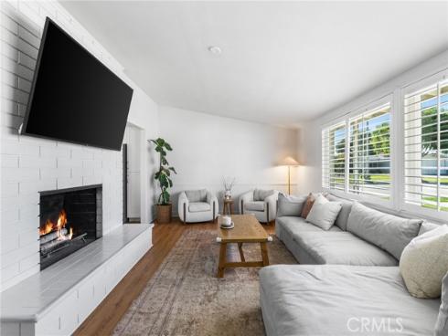 2314  Colgate  , Costa Mesa, CA