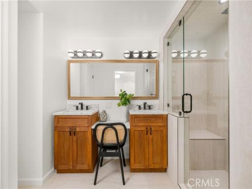 370 E 19th  , Costa Mesa, CA