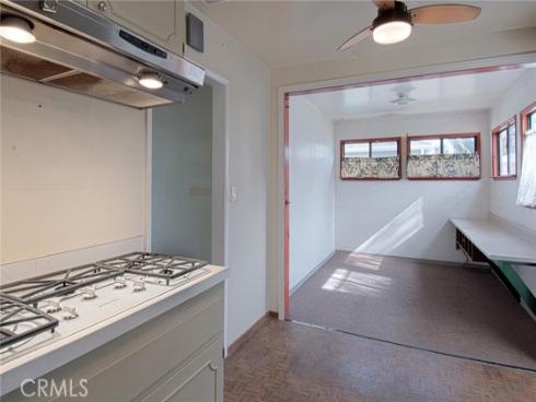 999  Oak   Street, Costa Mesa, CA