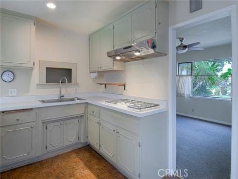 999  Oak   Street, Costa Mesa, CA