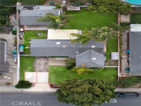 999  Oak   Street, Costa Mesa, CA