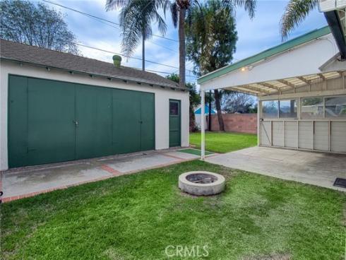 999  Oak   Street, Costa Mesa, CA