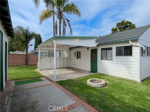 999  Oak   Street, Costa Mesa, CA