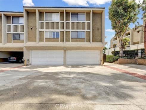 380 W Wilson  C101  Street, Costa Mesa, CA