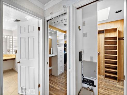 1851  Pitcairn  , Costa Mesa, CA