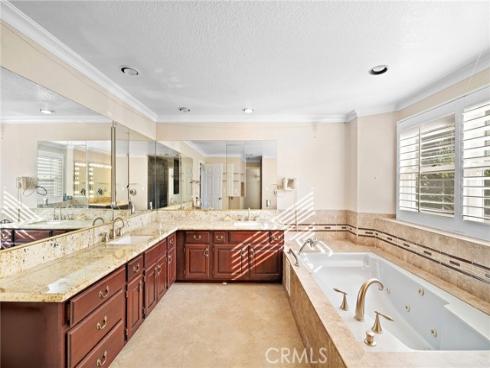 1851  Pitcairn  , Costa Mesa, CA