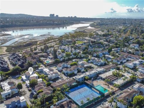 367  Grenoble Lane  , Costa Mesa, CA