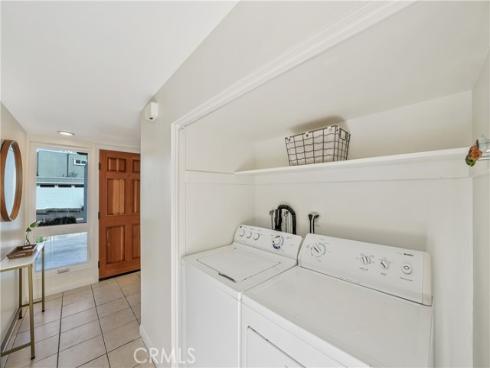 367  Grenoble Lane  , Costa Mesa, CA