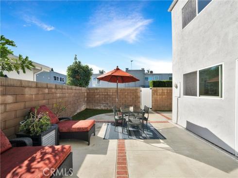 367  Grenoble Lane  , Costa Mesa, CA
