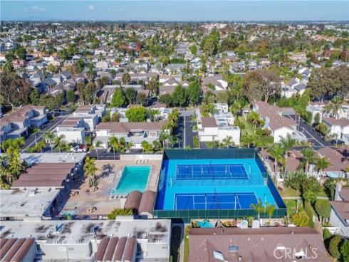 367  Grenoble Lane  , Costa Mesa, CA