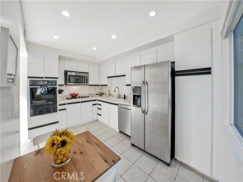 367  Grenoble Lane  , Costa Mesa, CA