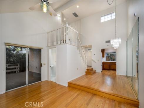 2206  Canyon  C2  Drive, Costa Mesa, CA