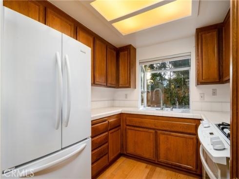 2206  Canyon  C2  Drive, Costa Mesa, CA