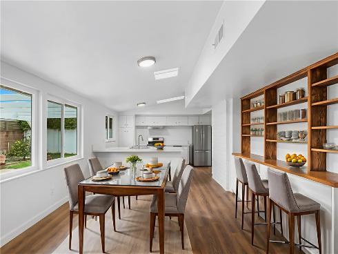 2371  Rutgers  , Costa Mesa, CA