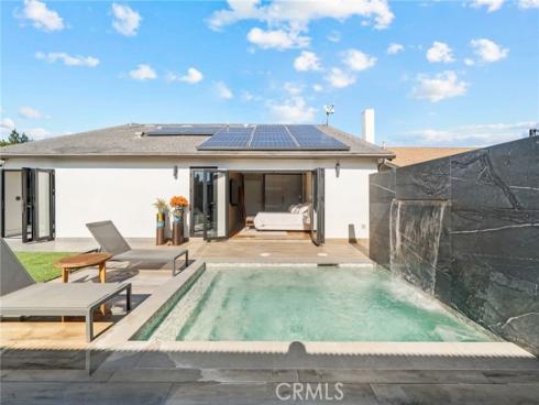 985  Begonia   Avenue, Costa Mesa, CA