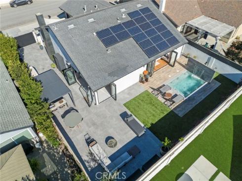 985  Begonia   Avenue, Costa Mesa, CA