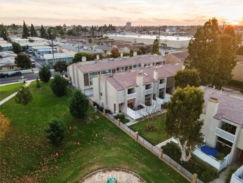 380 W Wilson  B106 , Costa Mesa, CA