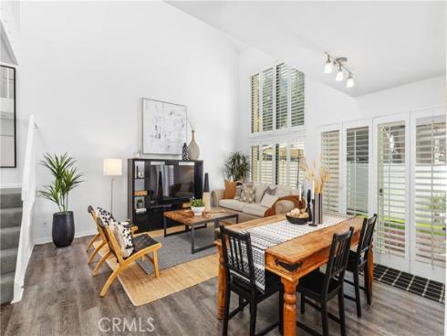 924  Hyde   Court, Costa Mesa, CA