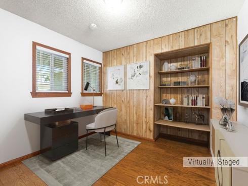 995  Post   Road, Costa Mesa, CA