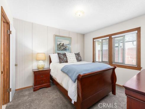 995  Post   Road, Costa Mesa, CA