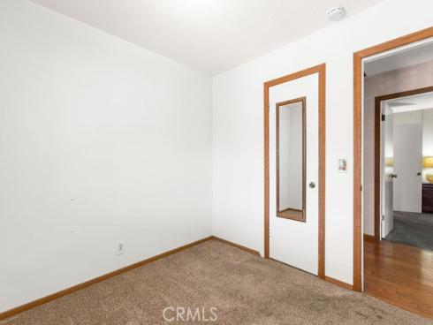 995  Post   Road, Costa Mesa, CA