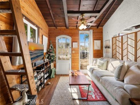 268  Walnut   Street, Costa Mesa, CA