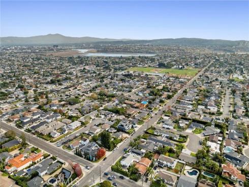 201 E 21st   Street, Costa Mesa, CA