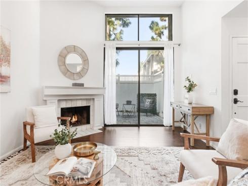 380 W Wilson B103 , Costa Mesa, CA