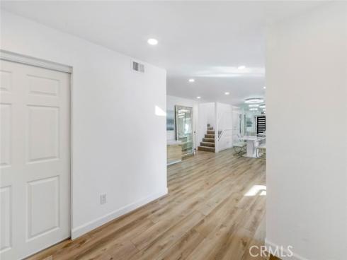 918 Hyde Court, Costa Mesa, CA