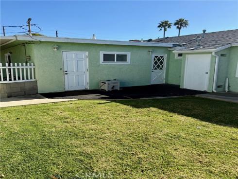 810  Congress  , Costa Mesa, CA