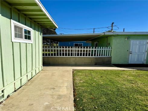 810  Congress  , Costa Mesa, CA