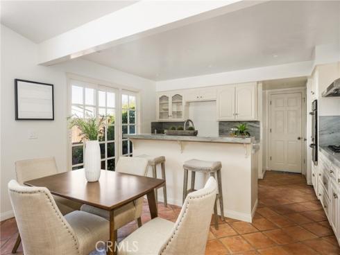 337 Vista Baya , Costa Mesa, CA