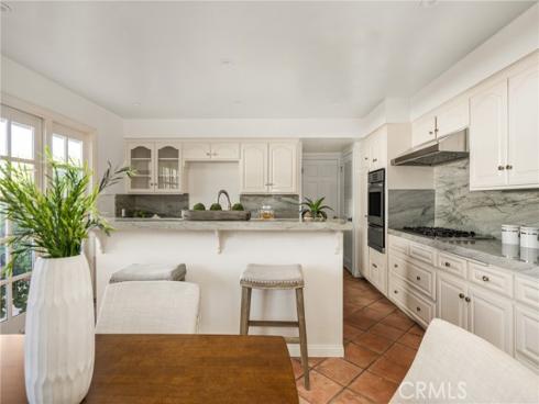 337 Vista Baya , Costa Mesa, CA