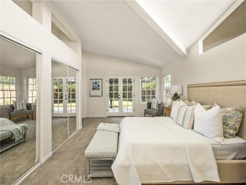 337 Vista Baya , Costa Mesa, CA