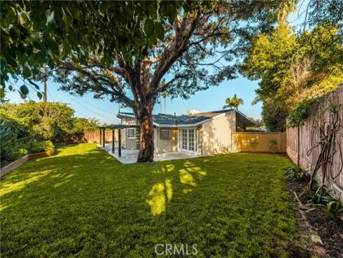 337 Vista Baya , Costa Mesa, CA