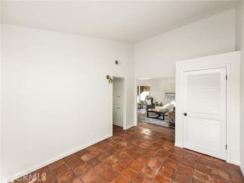 337 Vista Baya , Costa Mesa, CA