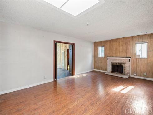 3096 Warren Lane , Costa Mesa, CA