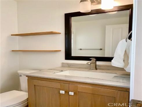 286 Carefree , Costa Mesa, CA